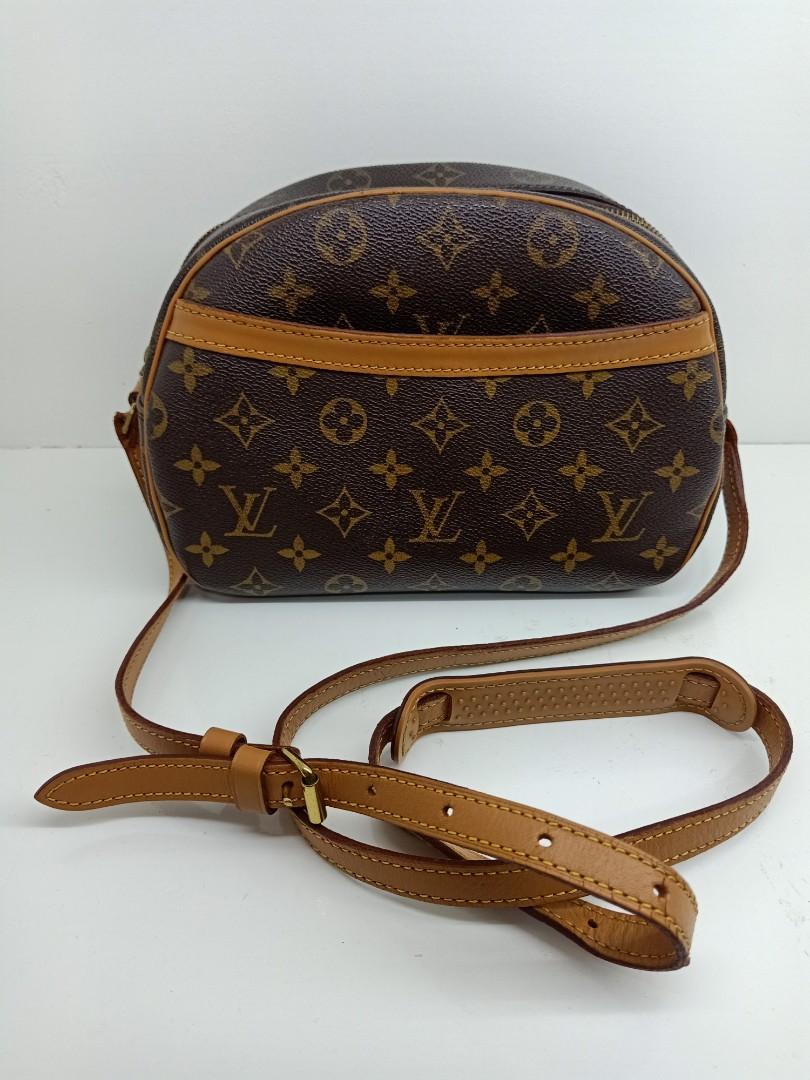 Authentic Louis Vuitton Blois Monogram sling bag, Luxury, Bags