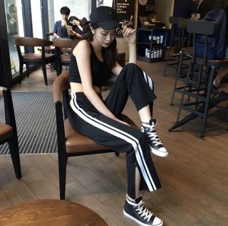 (Category: ) located in . Submitted by ohmyhanbin (Listing ID 1041809213, Image 1). Description: .