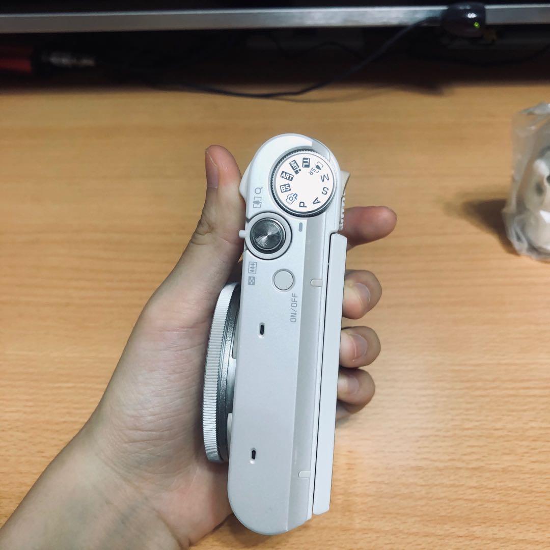 CASIO ZR3600 卡西歐 二手 狀況佳！, 相機攝影, 相機在旋轉拍賣