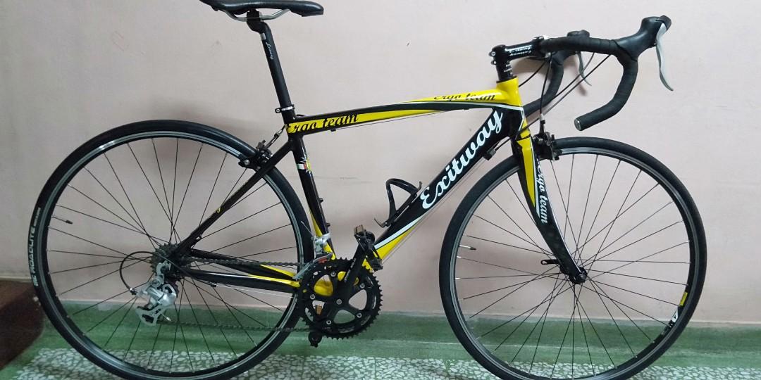 exitway roadbike, Sports Equipment 