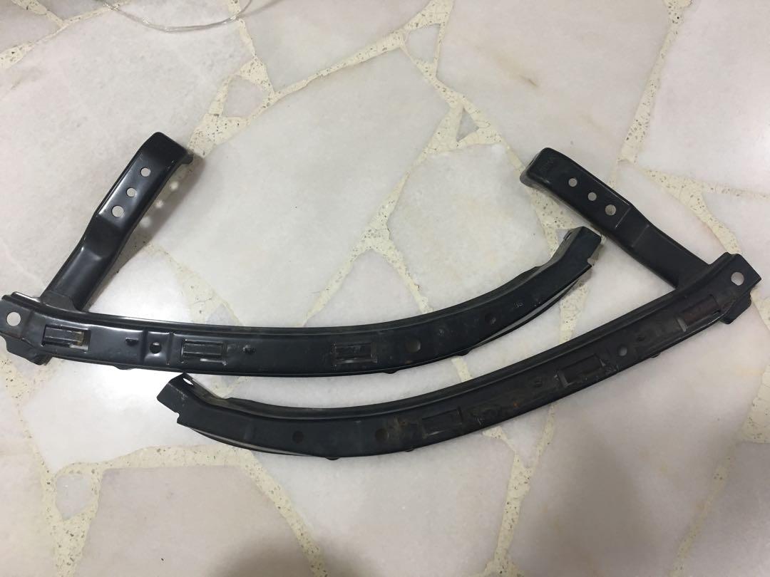 Honda Integra DC5R Type R GSR RSX front headlamps brackets support