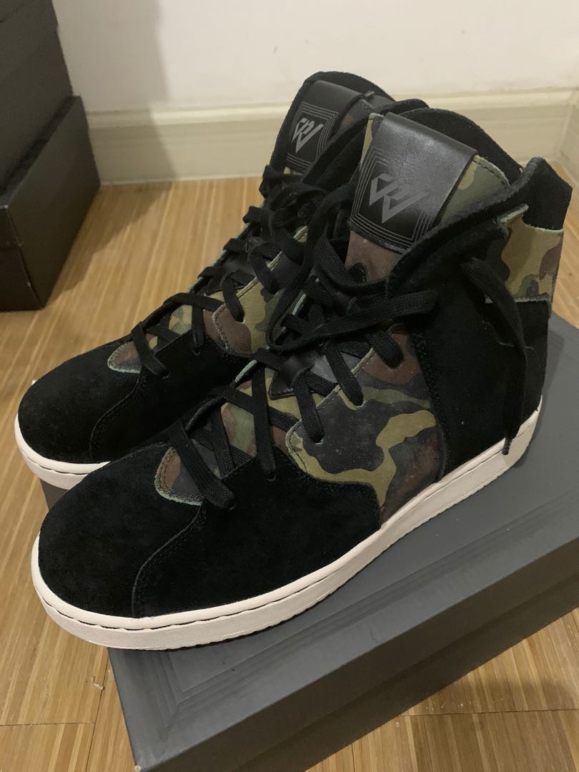 black camouflage shoes