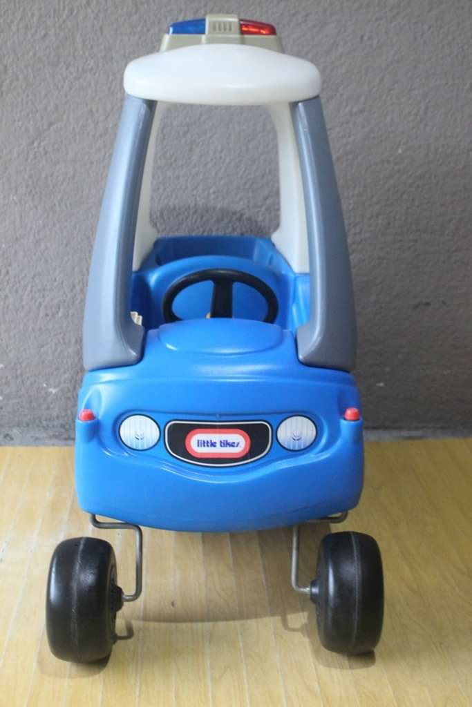 Little tikes shop cozy coupe police