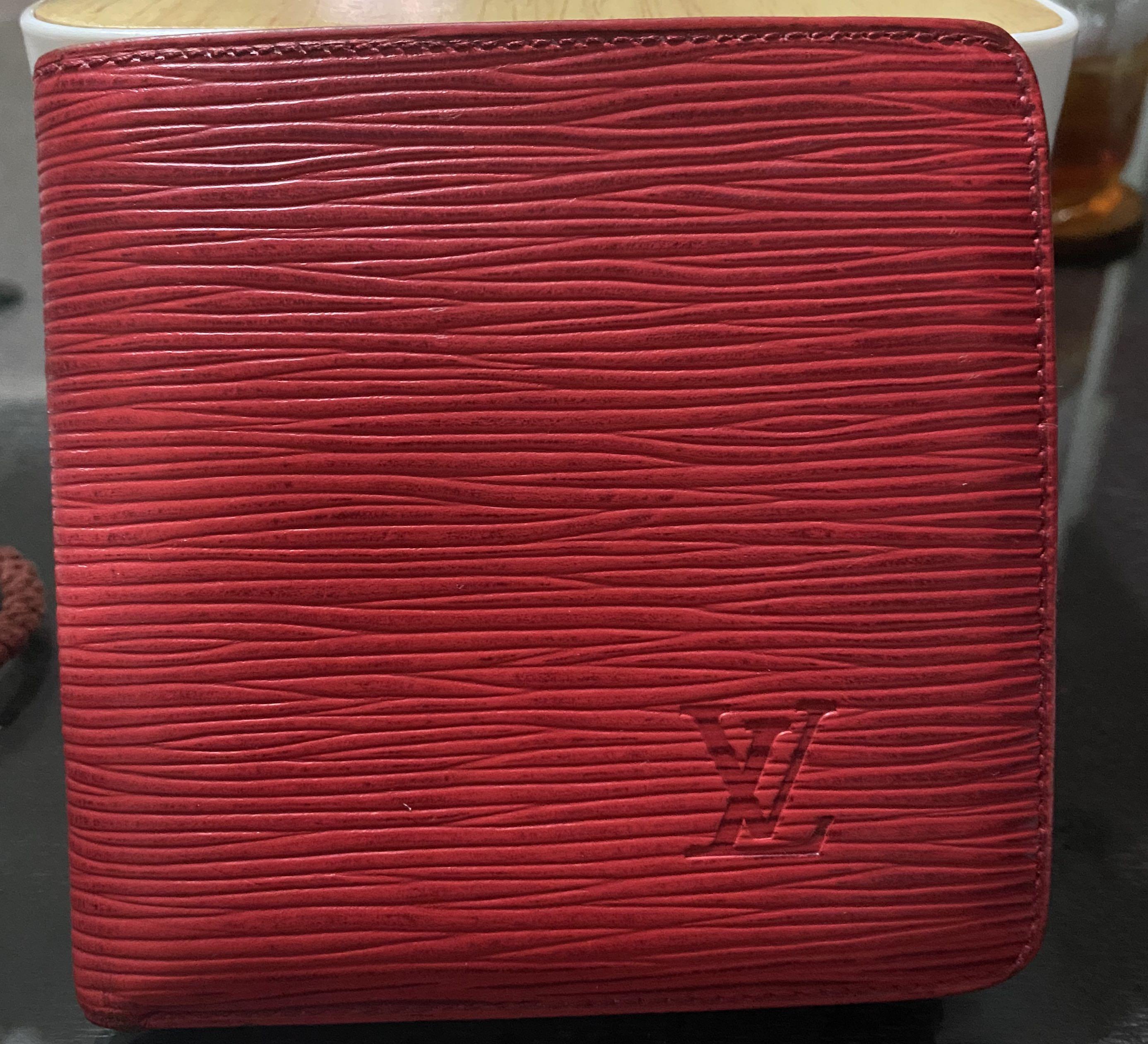 Authentic LOUIS VUITTON Marco Red Epi Leather Bifold Wallet