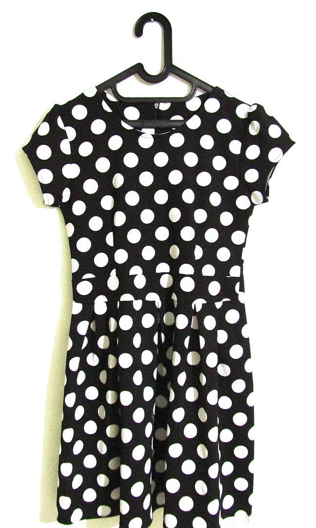 Polkadot Dress Fesyen Wanita Pakaian Wanita Gaun Rok Di Carousell
