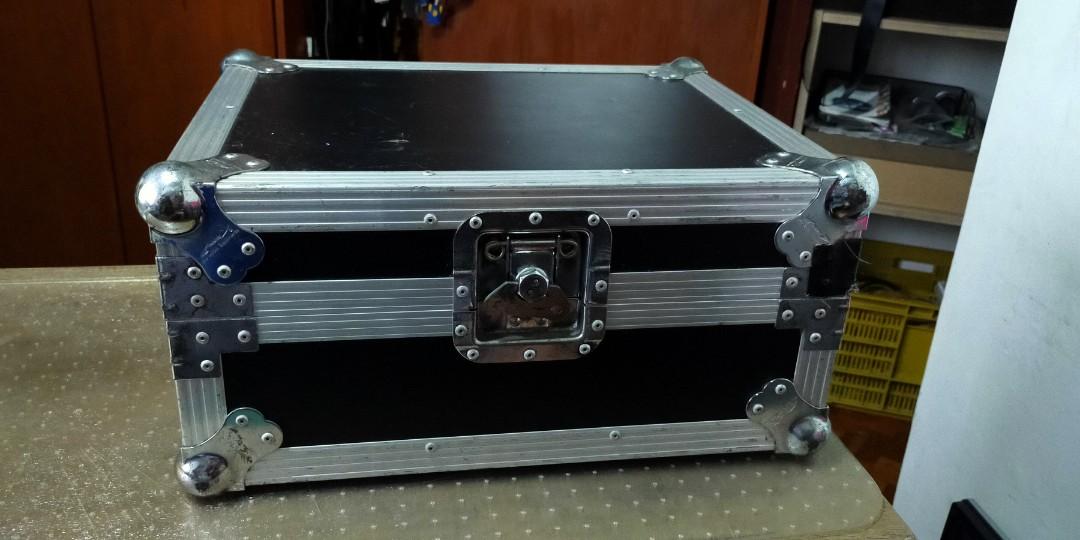 RMB Flight Case for DJ CD Player or DJ Mixer (Category: Portable Music Players) located in Paranaque City. Submitted by seb_trading (Listing ID 1041837562, Image 1). Description: branded flight case RMB Pro Audio Equipments, Groove Department specially design for dj players or for dj mixers heavy duty case no damage, just a little scratches twist lock are ok dimensions inside: 13" x 16.5" x 8" (H).
