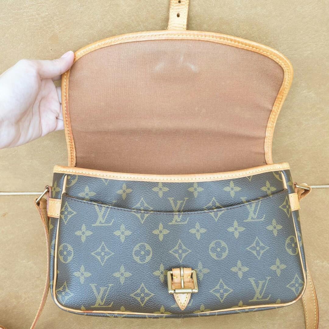 LOUIS VUITTON SOLOGNE PRE-LOVED, WHAT FITS INSIDE, I DON'T LIKE