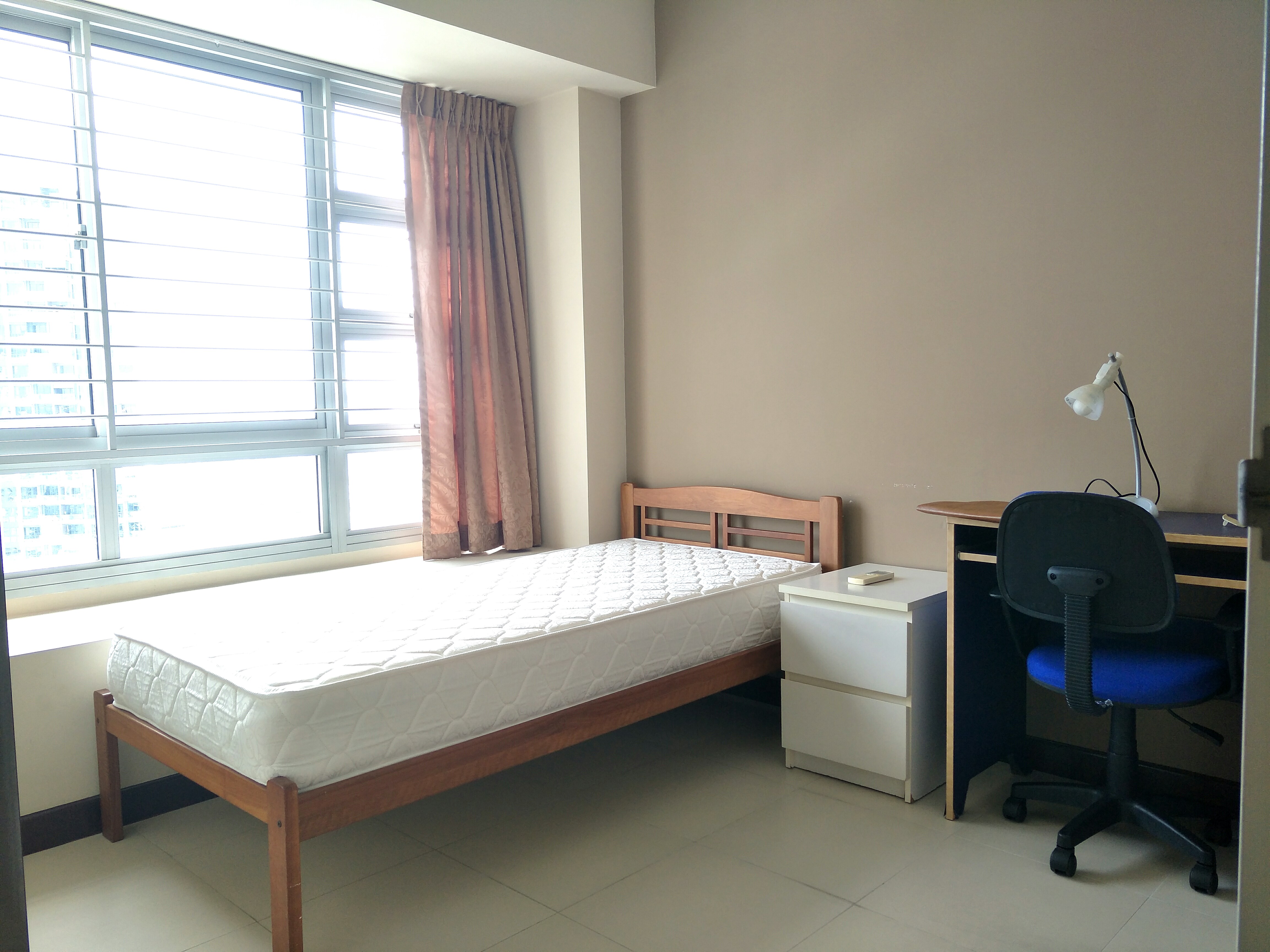 (Category: ) located in . Submitted by liaulijun (Listing ID 1042111697, Image 1). Description: .