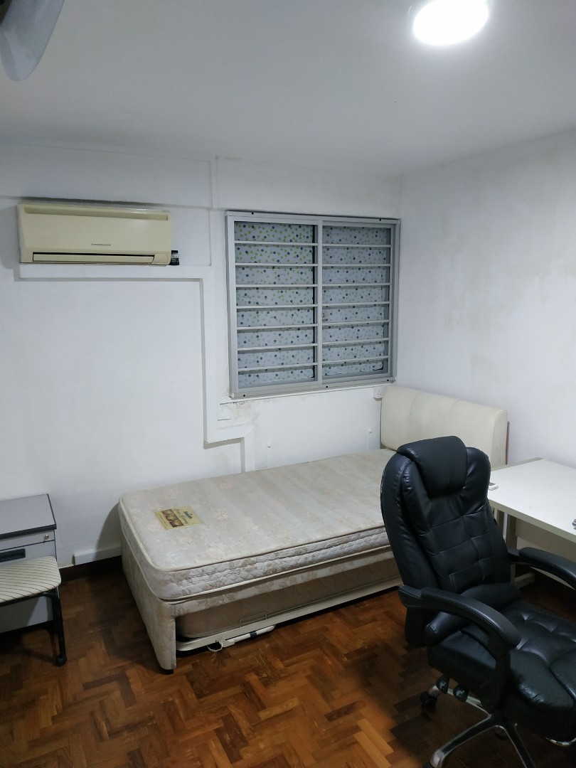 (Category: ) located in . Submitted by bom72117 (Listing ID 1038896144, Image 1). Description: .