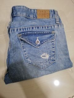 (Category: ) located in . Submitted by _mfp_ (Listing ID 1042166005, Image 1). Description: .