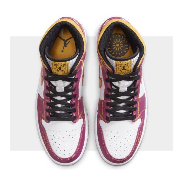 Nike Air Jordan 1 Mid FAMILIA limited edition, Men's Fashion, Footwear,  Sneakers on Carousell