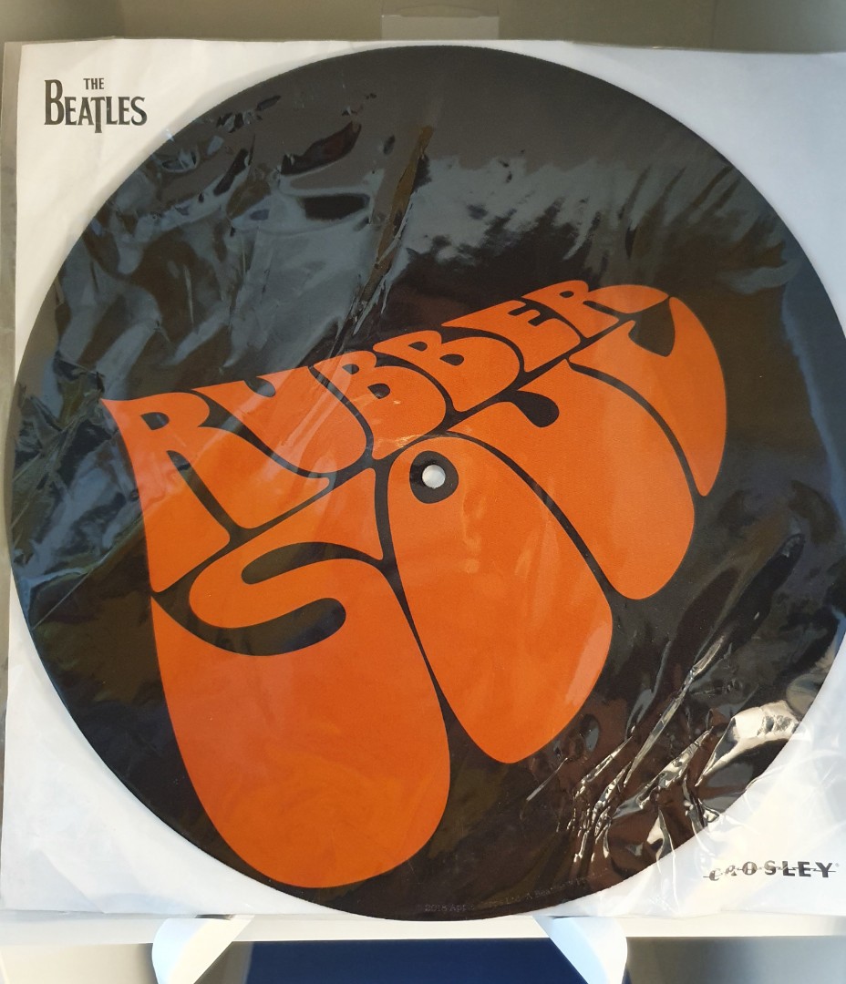 BEATLES PLATTER SLIPMAT BY CROSLEY. Very nice for your turntables. New