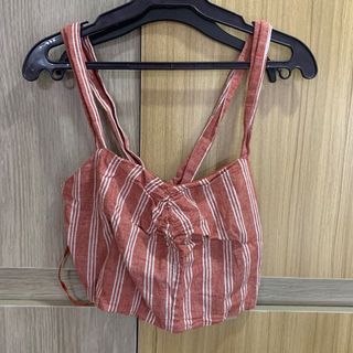 (Category: ) located in . Submitted by preloved.clothes_ (Listing ID 1042216403, Image 1). Description: .