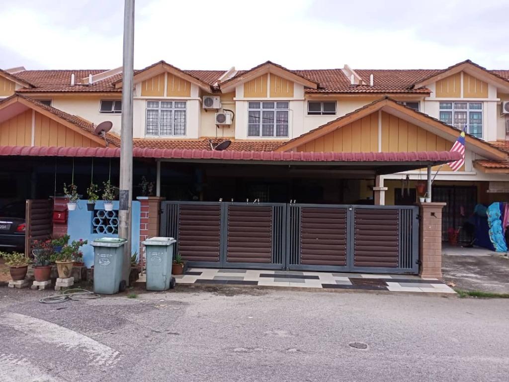 Cantik Rumah Teres 2 Tingkat Di Taman Seri Mahkota Aman Kuantan Property For Sale On Carousell