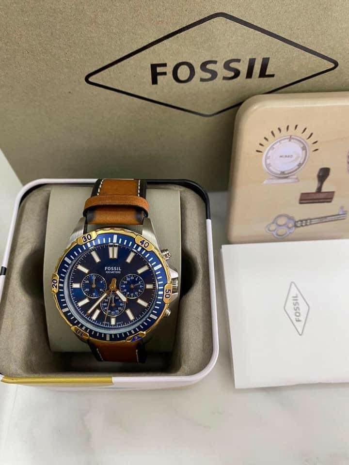 Fossil watch hotsell under 3000