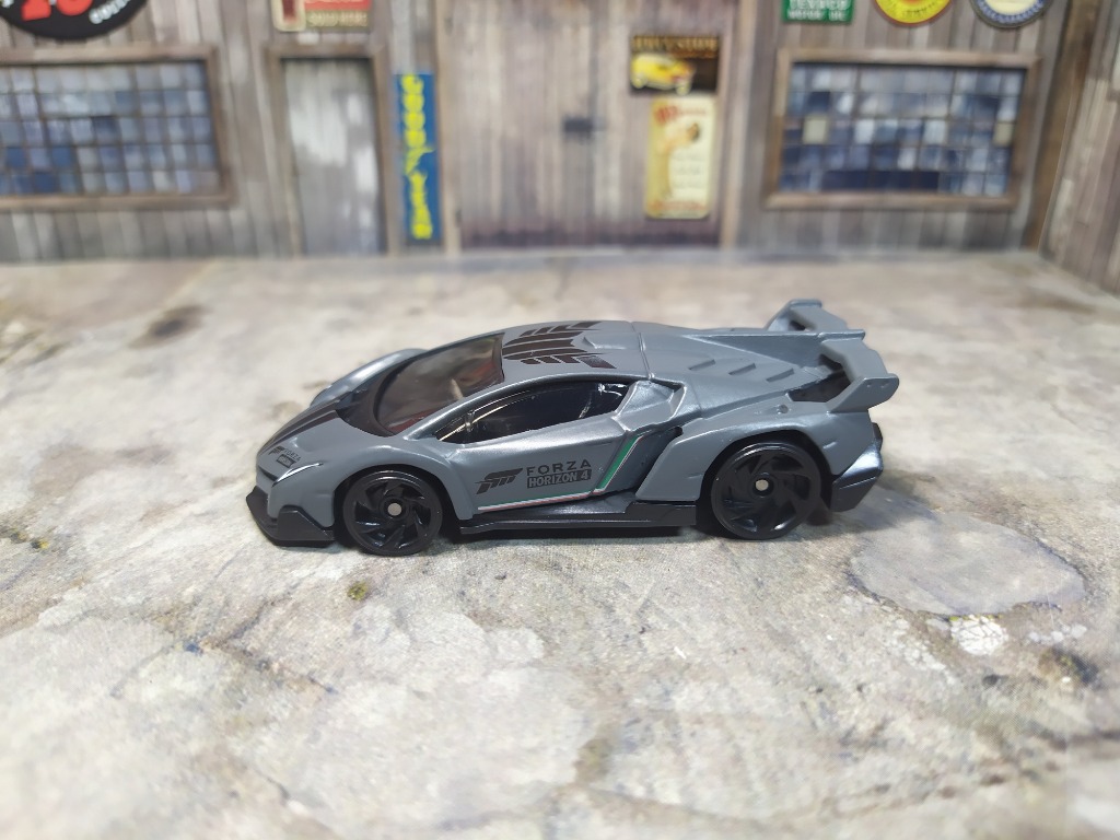 Hot wheels forza horizon 4 lamborghini veneno discount