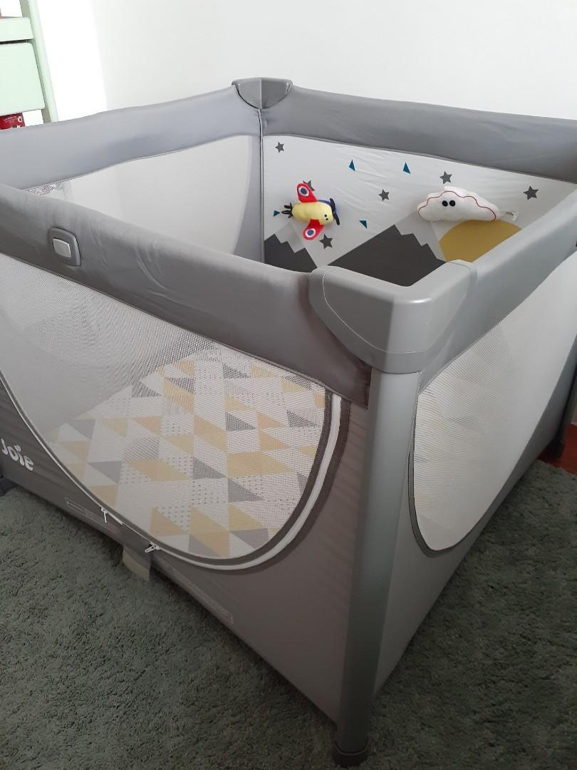 Joie cheer shop playpen