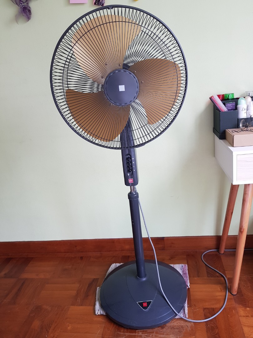 KDK Pedestal Fan, Home Appliances, Cooling & Air Care on Carousell