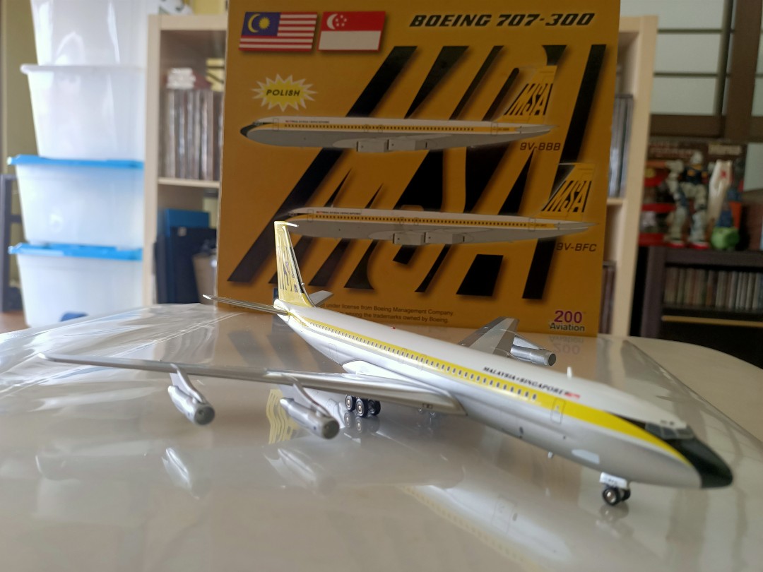 Malaysia Singapore Airlines B707 300 9v Bfc 1 200 Scale Diecast Hobbies Toys Memorabilia Collectibles Vintage Collectibles On Carousell