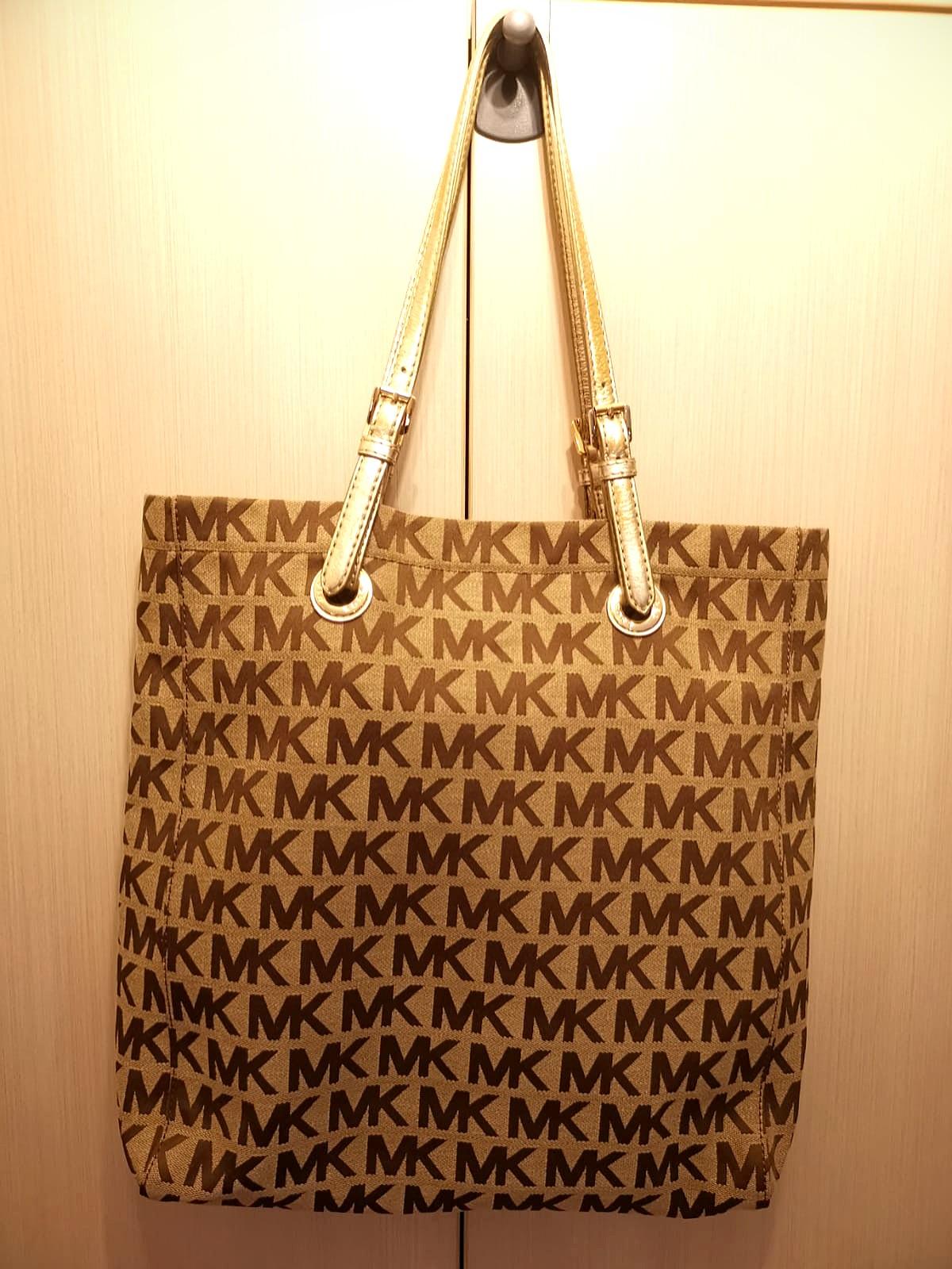 MICHAEL KORS MK SIGNATURE JACQUARD JET SET TOTE BAG GOLD
