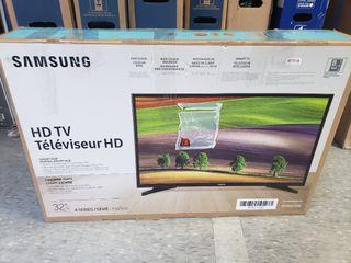 NEW SAMSUNG 32" M4500 SMART LED TV ONLY $180 NO TAX!!