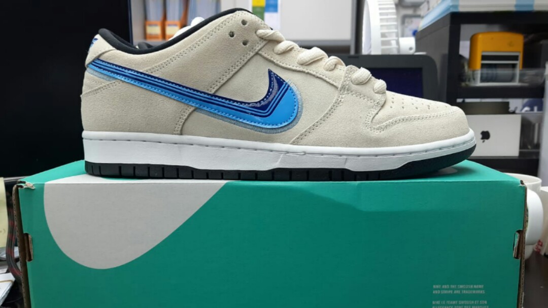 Nike SB Dunk Low Pro Truck It US10 Deadstock, 男裝, 鞋, 波鞋