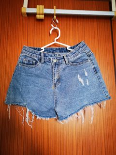 (Category: ) located in . Submitted by queen9_9 (Listing ID 1042052824, Image 1). Description: .