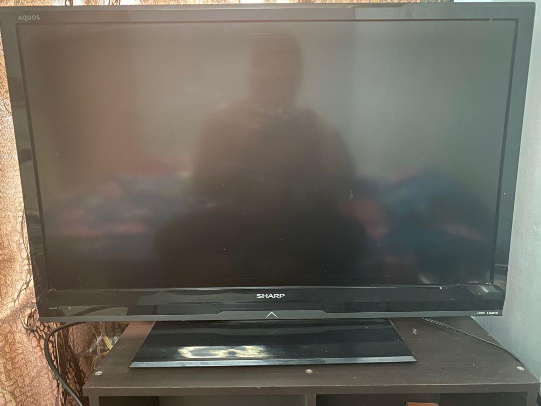 Tv Lcd Led Sharp 32 Inci Electronics Tvs Entertainment Systems On Carousell