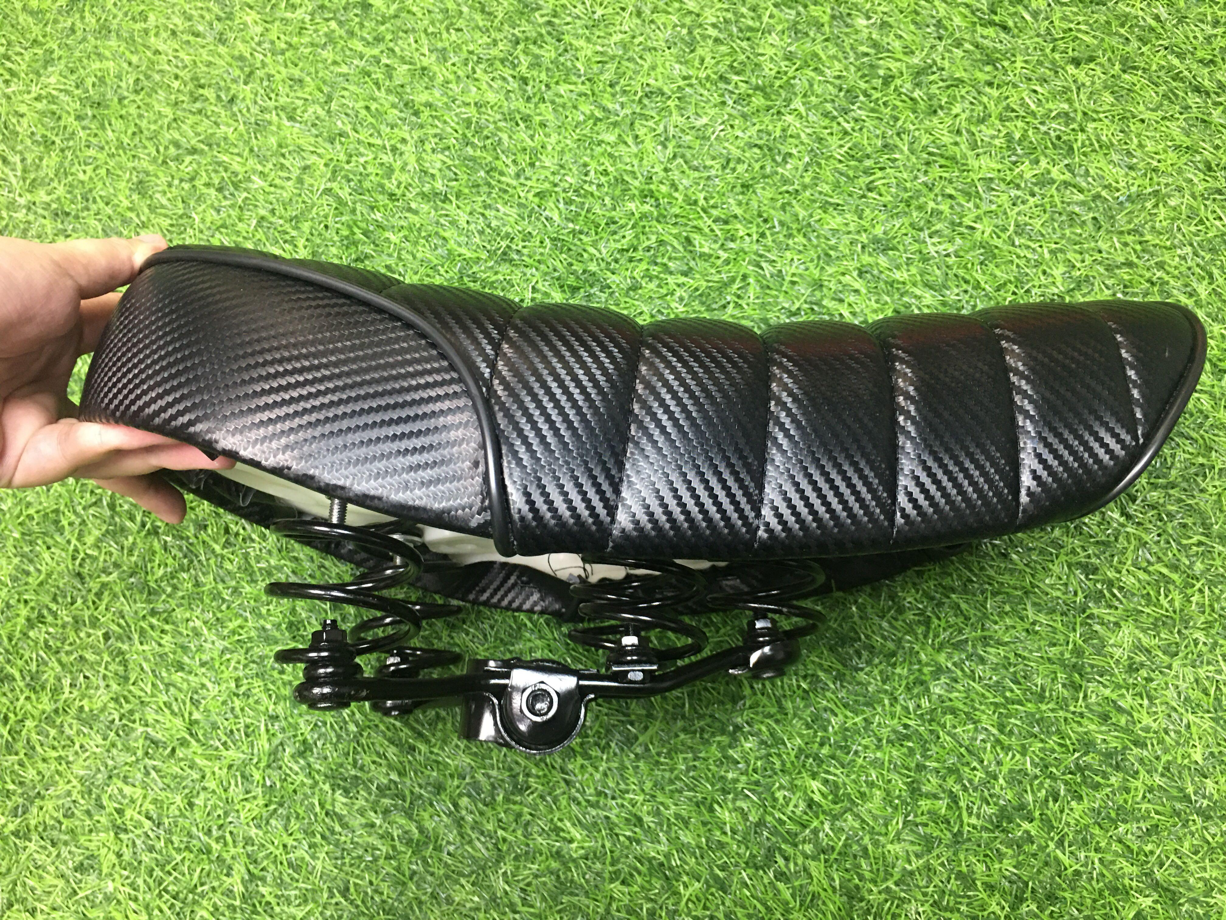 5 springsuspension banana seat for Ebike use, Sports Equipment