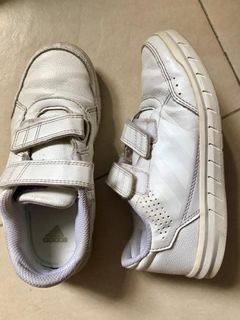 （分類：）位於 。 由 wallaceau 提交（商品編號 1042283889，圖片 1）。簡介： 。