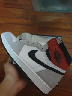 (Category: ) located in . Submitted by sneakercrew (Listing ID 1037669703, Image 1). Description: .