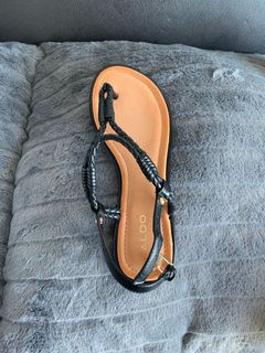 (Category: ) located in . Submitted by avbcloset (Listing ID 1042365623, Image 1). Description: .