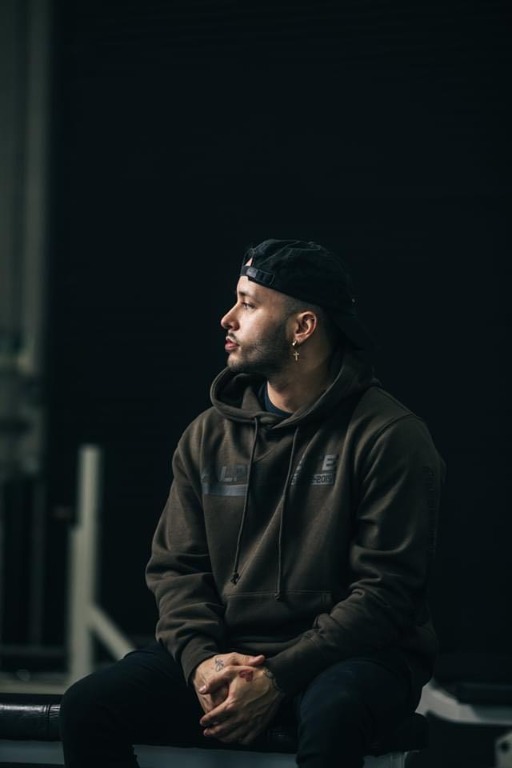 Alphalete camo hoodie hotsell