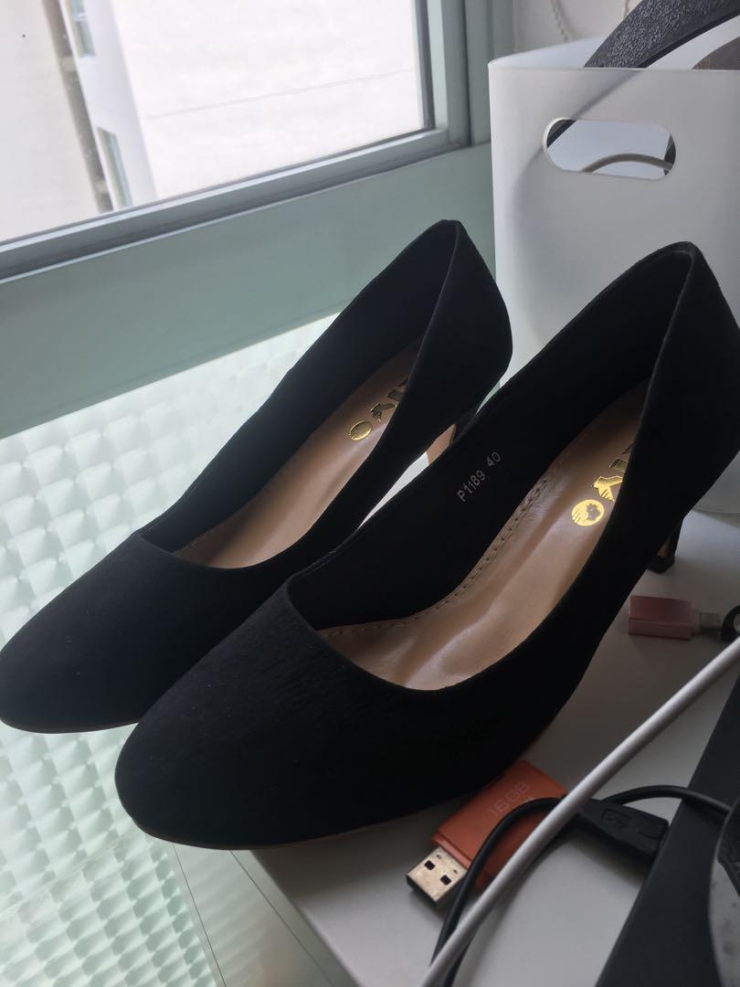 Close shoes new arrivals for graduation