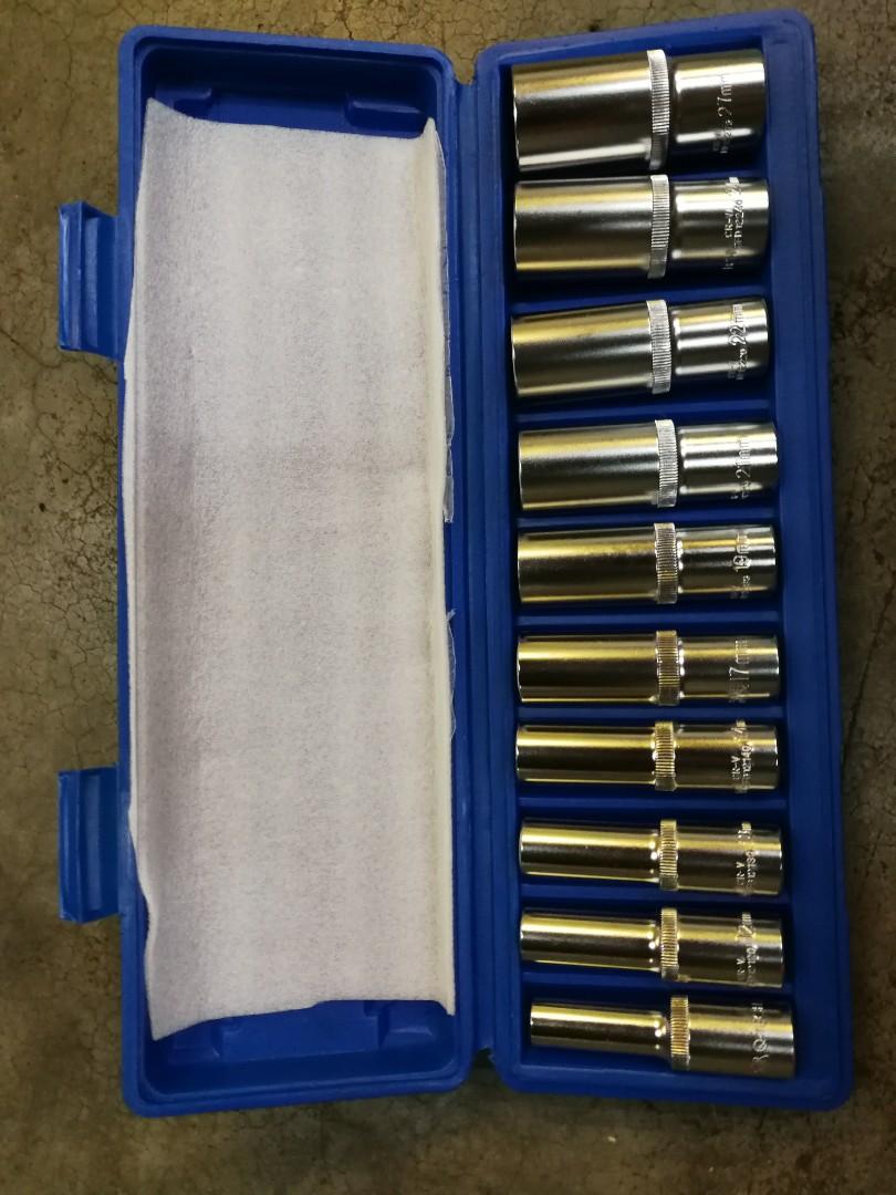 Dr. socket set 10pcs (Category: Others) located in Kuala Lumpur. Submitted by shop_159 (Listing ID 1042425600, Image 1). Description: set socket 1/2 complete 10pcs with box. built in high quality crome vanidum.made in taiwan size: 10,12,13,14,17,19,21,22,24,27mm all same brand except 17mm.