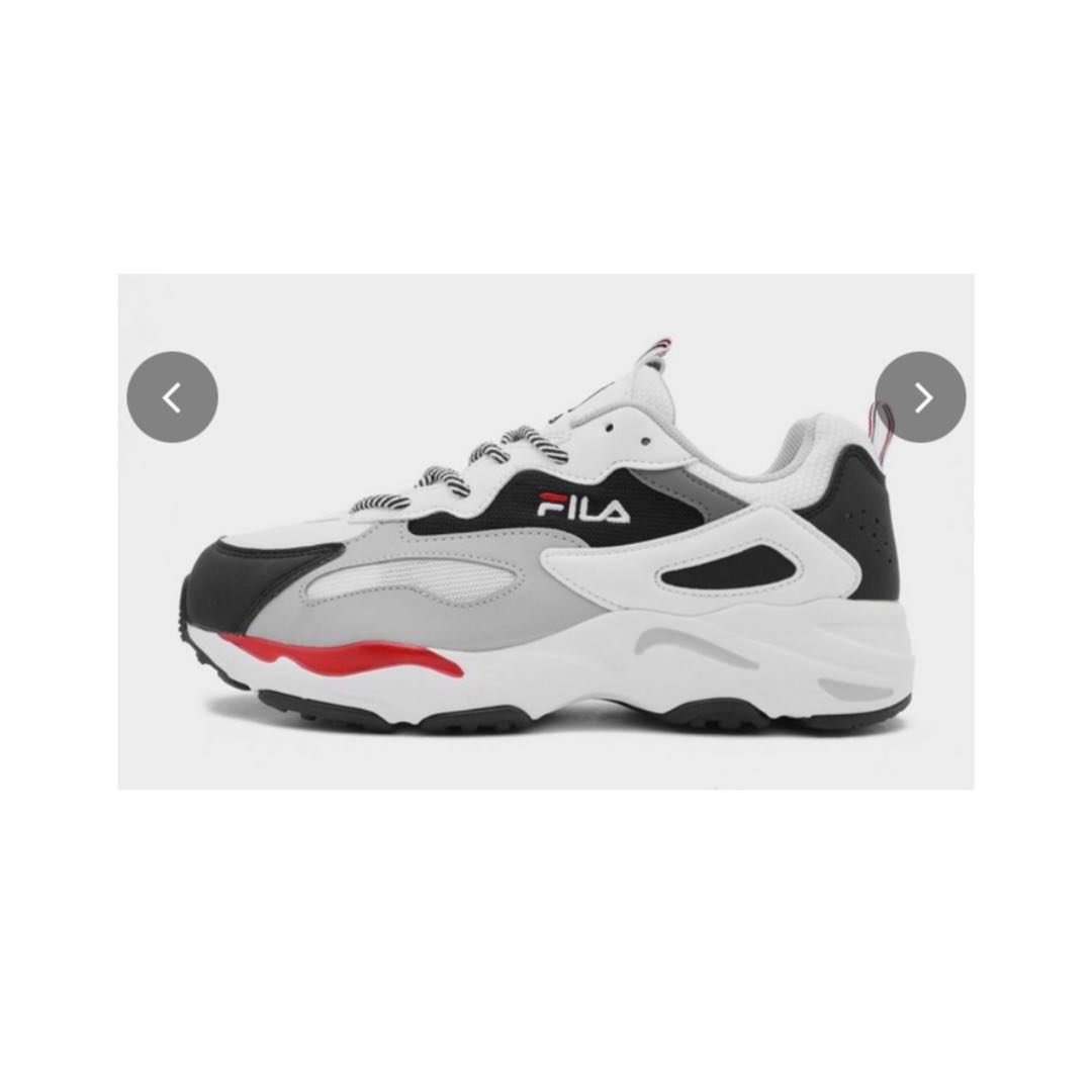 Fila Ray Tracer Men s Fashion Footwear Sneakers on Carousell