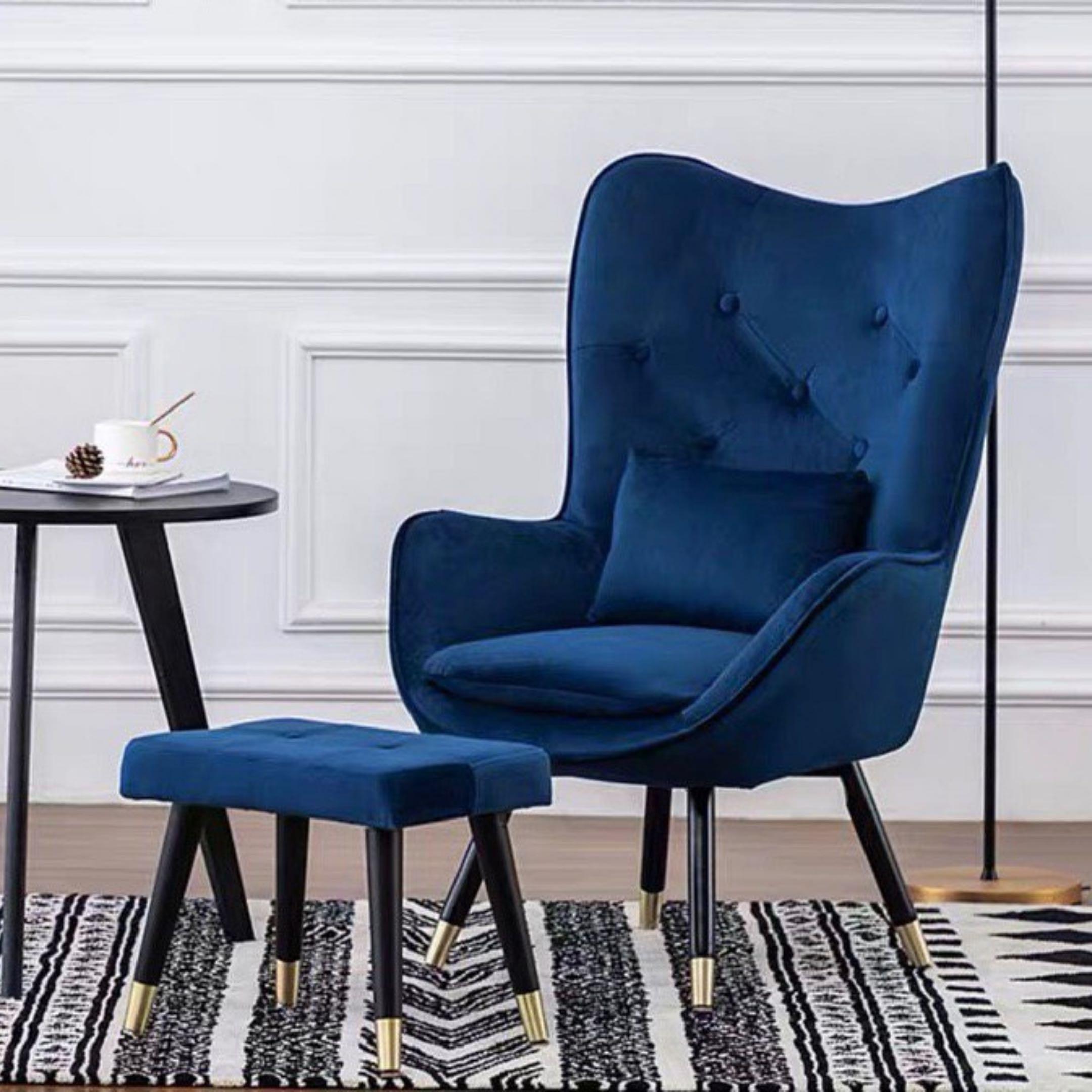 Stonefort tufted store velvet chair
