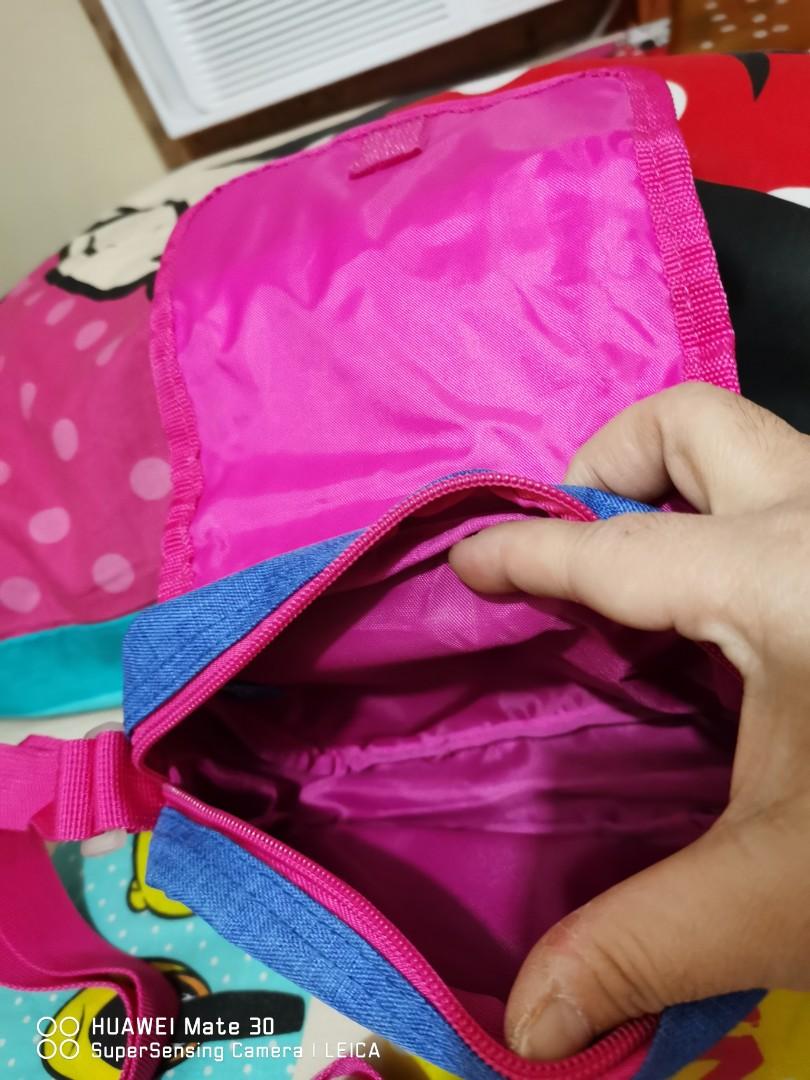 Frozen Bag (Category: Diaper Bags & Wetbags) located in Bacoor. Submitted by mrdshop (Listing ID 1042436030, Image 3). Description: REPRICED! from 400.00 to 300.00.