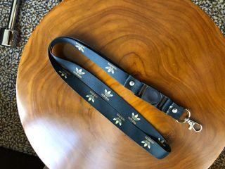 Lanyard Adidas