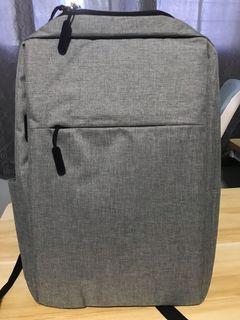 Laptop backpack (gray)