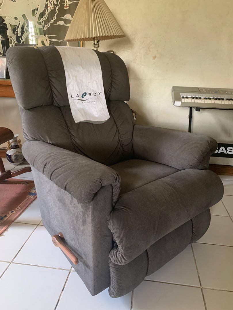 Sloan rocker sales recliner