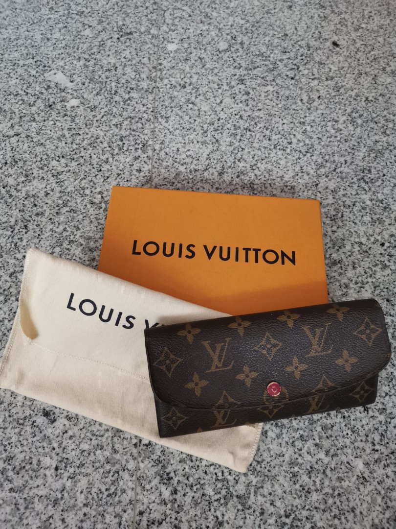 Louis Vuitton Emilie wallet (M60697)