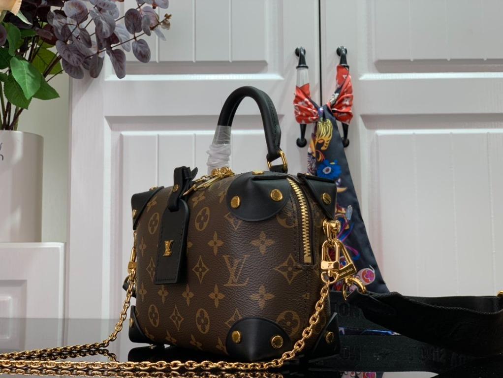 Louis+Vuitton+Petite+Malle+Souple+Black%2FGold+Strap+Shoulder+Bag+