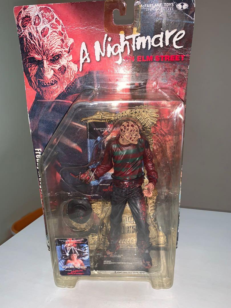Freddy Krueger Movie Maniacs Series 4  Action Figure New McFarlane Toys 2001 
