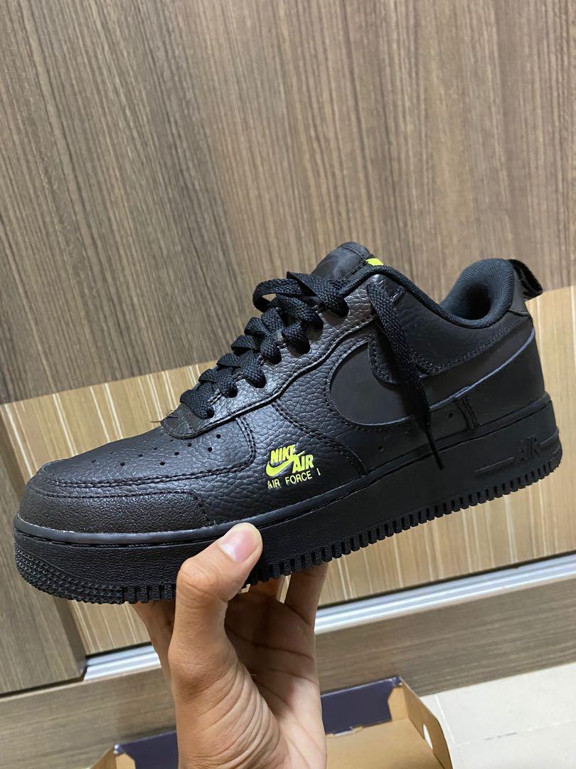 Af1 lv8 store utility black