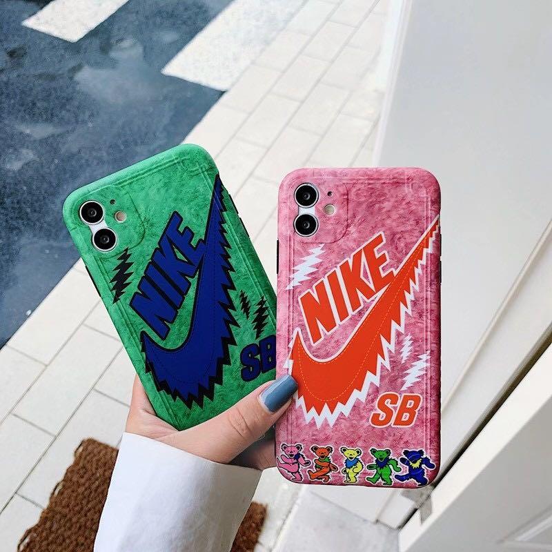 Nike SB bear iPhone case （包平郵）, 電子 