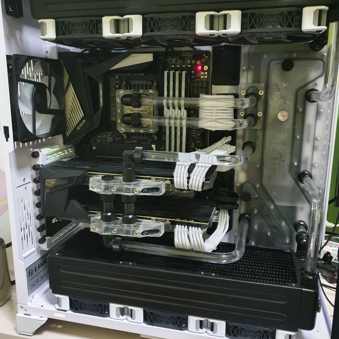 SLI 2080ti 3900x 32GB RAM water cooled PC Computers Tech Parts