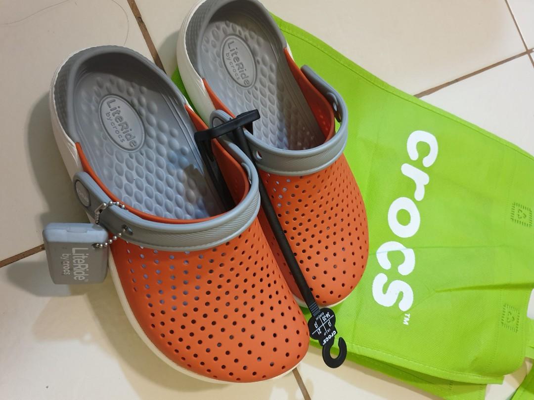 Zalora crocs discount