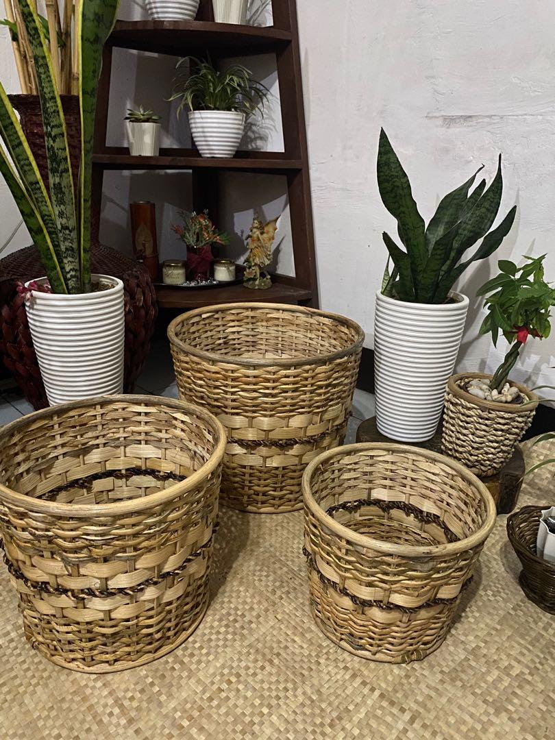 Planters Basket (Category: Laundry Baskets) located in Marikina City. Submitted by thecraftyhomebyelisha (Listing ID 1042337675, Image 1). Description: 🌿PLANTERS BASKET FOR SALE🌿 SET E Calling all plant lovers 💚 These were locally handmade by our weavers from Pangasinan 😍 On hand items 😍 Dimensions: upper diameter x bottom diameter x height in inches Small: 9x8x8 Medium: 12x10x10 Large: 14x12x12 This may be purchase by set and can also be so