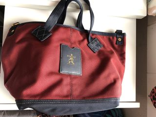 （分類：）位於 。 由 hei.hei.store 提交（商品編號 1017910110，圖片 1）。簡介： 。